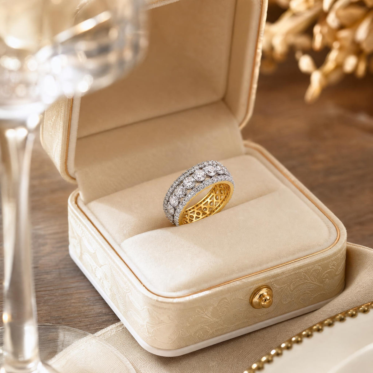 Full Pavé CZ Band Ring — Dual-Tone 18K Gold & Rhodium | 3A Zirconia | BOROWSKI